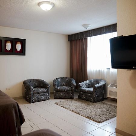 Eh Ejecutivo Urban Otel Tepic Dış mekan fotoğraf