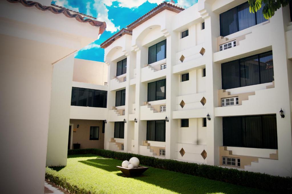 Eh Ejecutivo Urban Otel Tepic Dış mekan fotoğraf