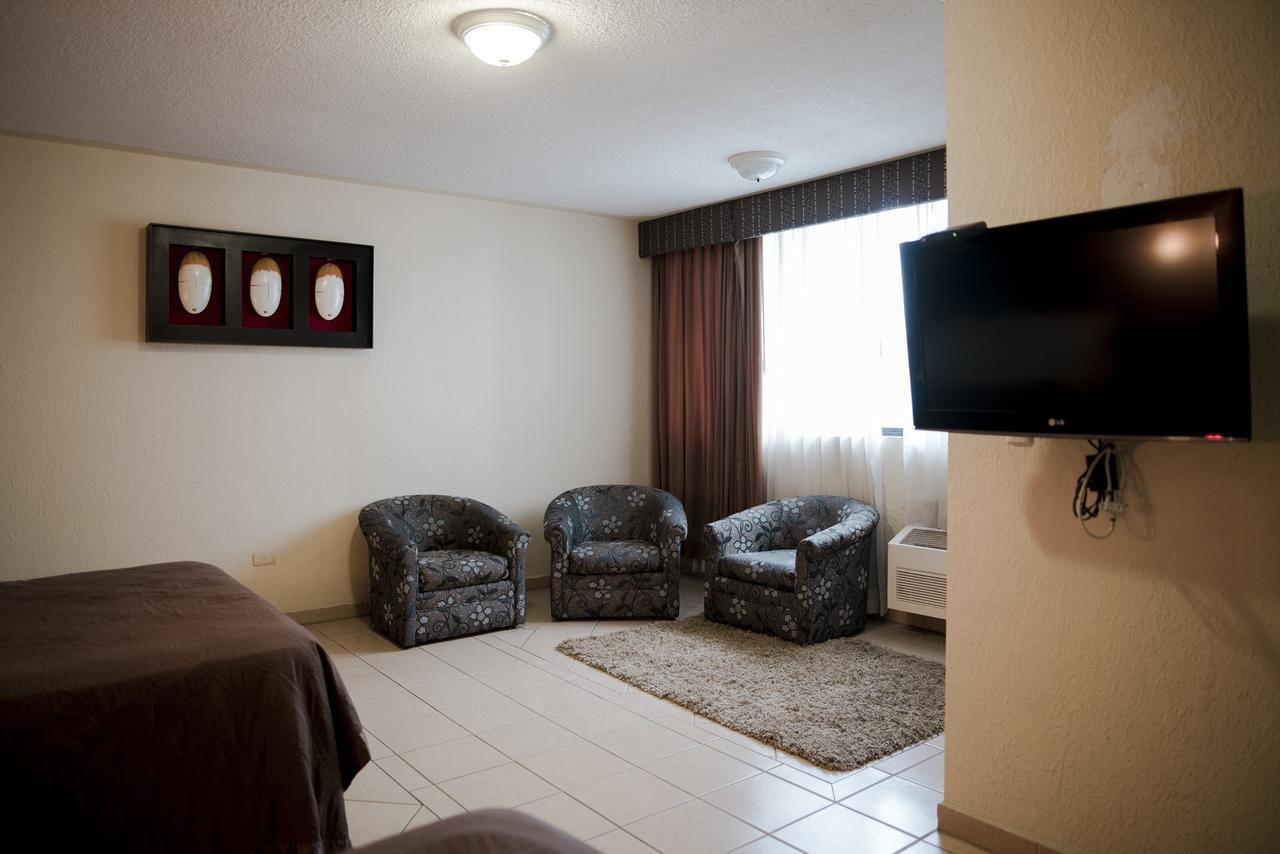 Eh Ejecutivo Urban Otel Tepic Dış mekan fotoğraf