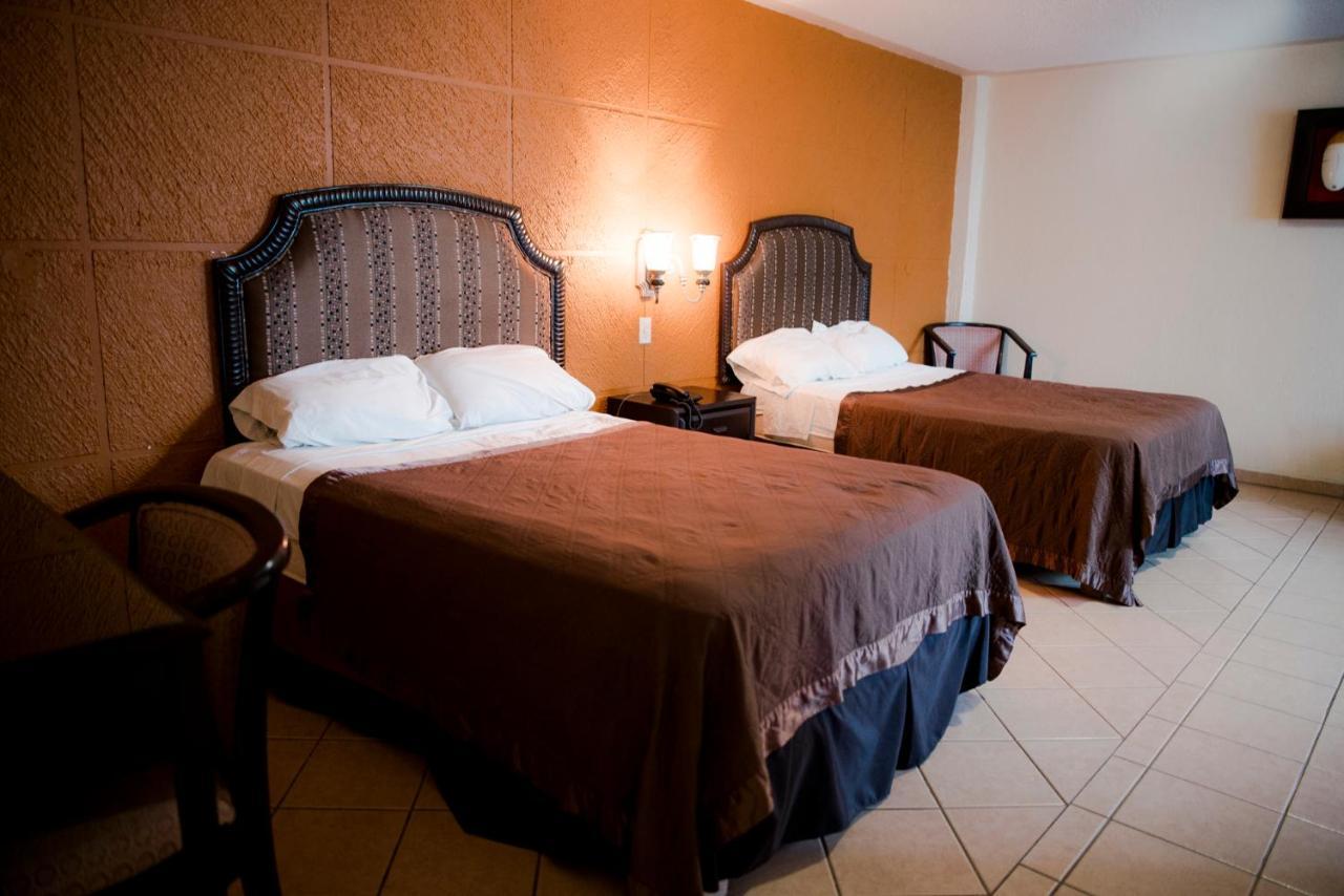 Eh Ejecutivo Urban Otel Tepic Dış mekan fotoğraf